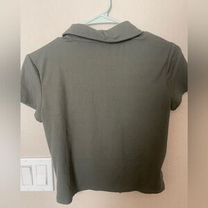 No Boundaries green zipper shirt